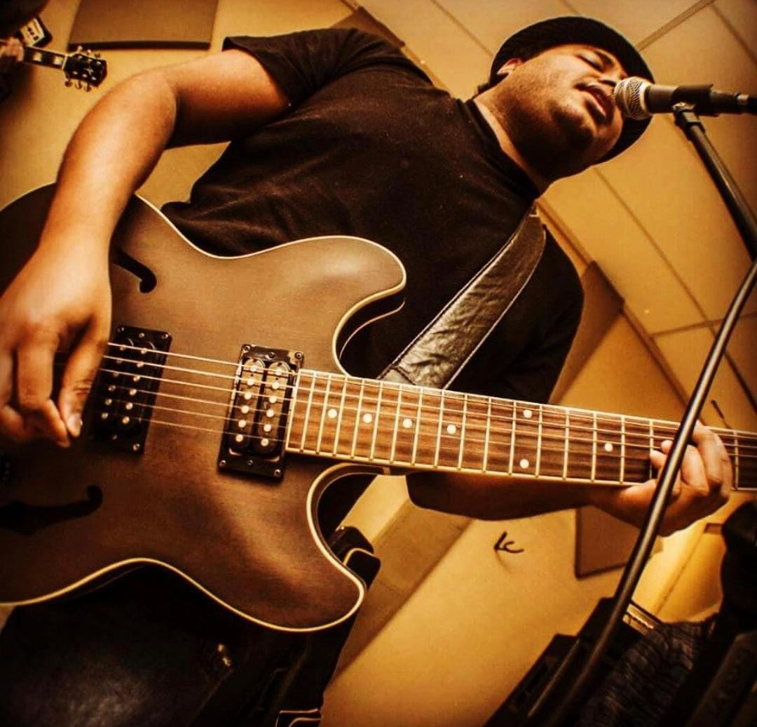 Igor Delfino no estúdio